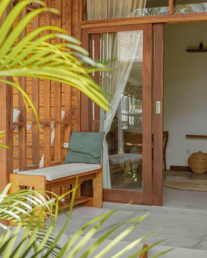 Lmbk Surf House Hotel Kuta  Exterior photo