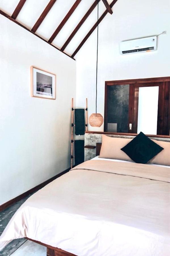 Lmbk Surf House Hotel Kuta  Exterior photo