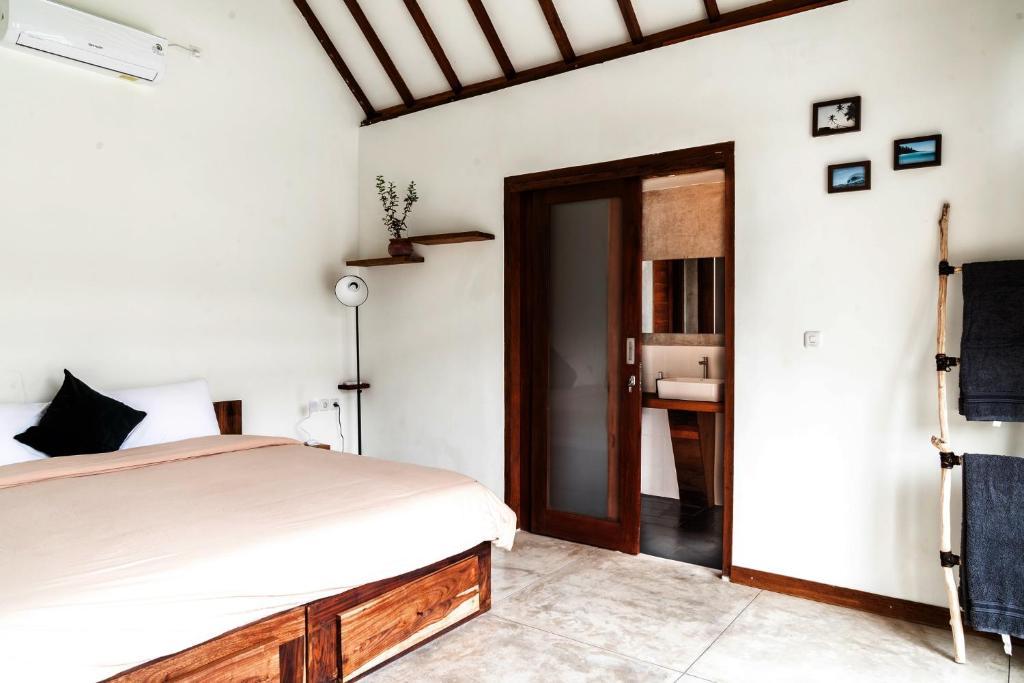 Lmbk Surf House Hotel Kuta  Exterior photo